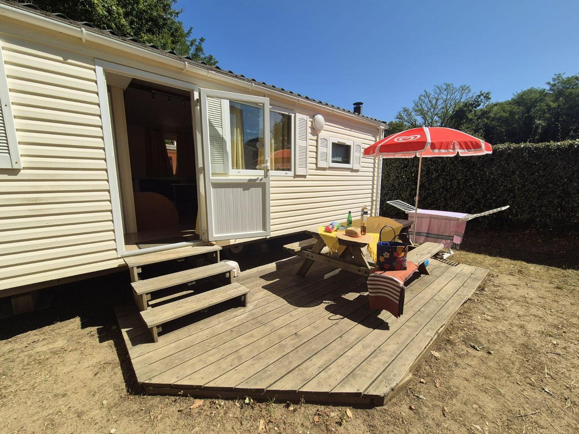 Camping Les Peupliers Vendays-Montalivet Exterior photo